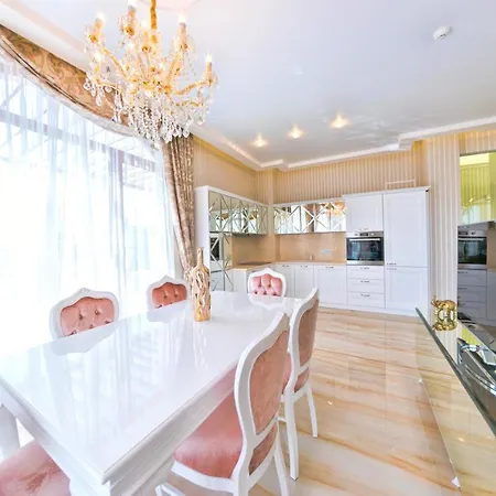 Harmony - Monte Carlo Aparthotel 4*