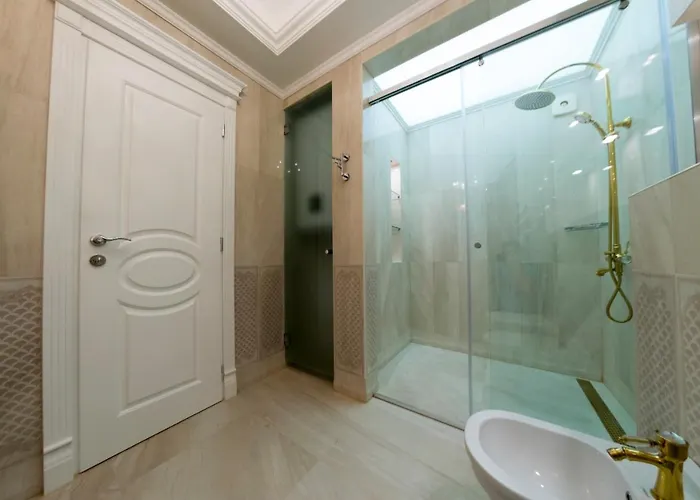 Harmony - Monte Carlo 4*